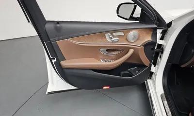 Mercedes-Benz E-Class 2022, 64113 км, за 42000000 KRW - фото 24