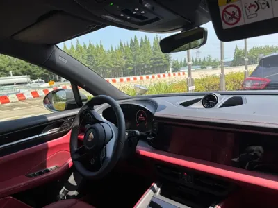 Porsche Macan 2025, 1000 км, за 100290000 KRW - фото 8