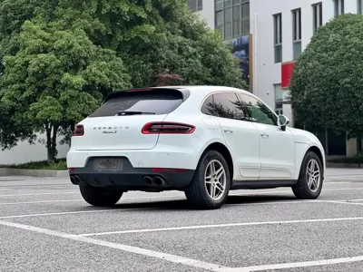 Porsche Macan 2015, 100000 км, за 98800 CNY