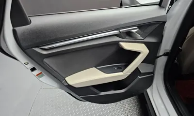 Audi A3 2023, 24100 км, за 23500000 KRW - фото 25