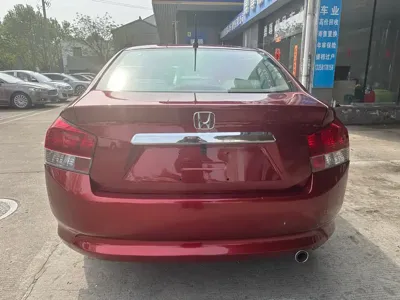 Honda City Classic 2011, 180000 км, за 16800 CNY - фото 8