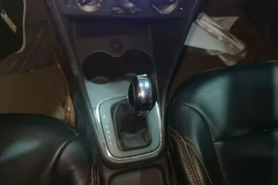 Volkswagen Polo 2016, 109300 км, за 41207.79 CNY - фото 17