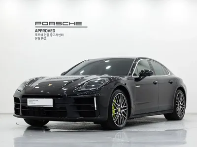 Porsche Panamera · 2025 год