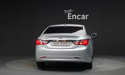 Hyundai Sonata 2014, 104333 км, за 5800000 KRW