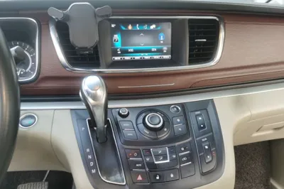 Buick GL8 2018, 174200 км, за 82846.85 CNY - фото 12
