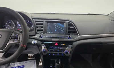 Hyundai Avante 2016, 123782 км, за 8500000 KRW - фото 14