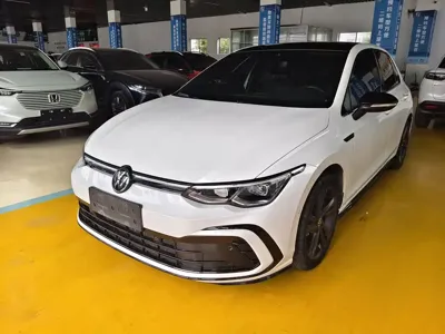 Volkswagen Golf · 2022 год