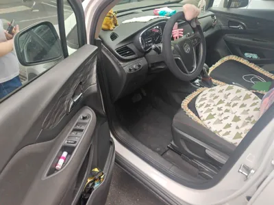 Buick Encore 2016, 17700 км, за 41025.74 CNY - фото 17