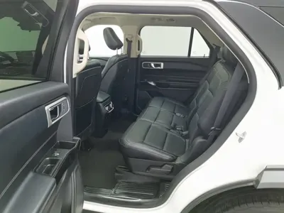 Ford Explorer 2021, 77900 км, за 131800 CNY - фото 15