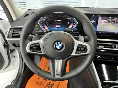 BMW 3 Series 2023, 22000 км, за 239800 CNY - фото 11