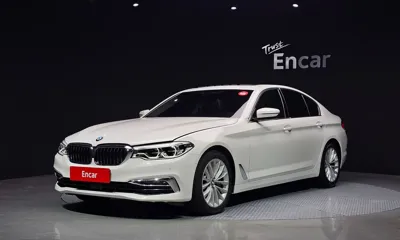 BMW 5-Series · 2019 год