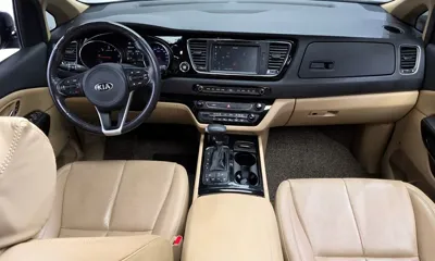 Kia Canival 2017, 185119 км, за 9900000 KRW - фото 7