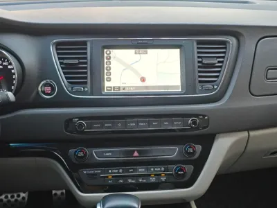 Kia Canival 2018, 196000 км, за 7900000 KRW - фото 12