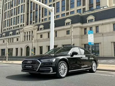 Audi A8 · 2021 год