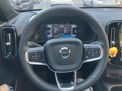 Volvo C40 2024, 13983 км, за 43000000 KRW