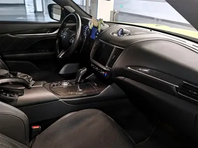 Maserati Levante 2021, 22000 км, за 740000 CNY - фото 8