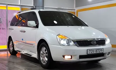 Kia Canival 2012, 199638 км, за 3500000 KRW
