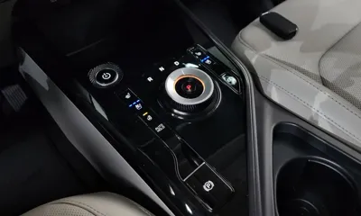 Kia Niro 2023, 83187 км, за 25690000 KRW - фото 9