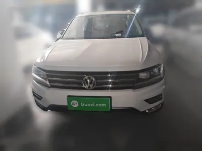 Volkswagen Tiguan L 2017, 48400 км, за 56600 CNY