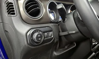 Jeep Wrangler 2018, 109968 км, за 26790000 KRW - фото 19