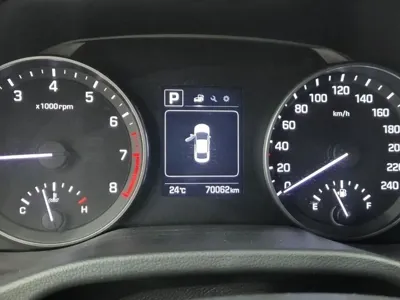 Hyundai Avante 2017, 70051 км, за 10400000 KRW - фото 8