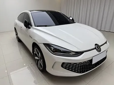 Volkswagen Lamando 2023, 26000 км, за 119800 CNY