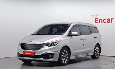 Kia Canival · 2017 год