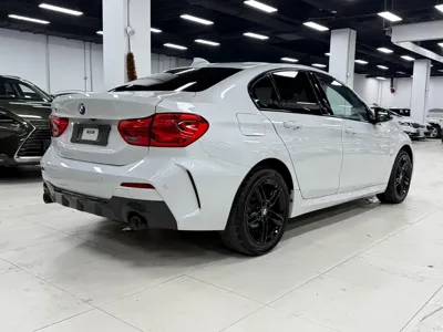 BMW 1 Series 2022, 53000 км, за 98800 CNY