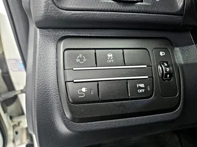 KG_Mobility_Ssangyong TIBOLI 2017, 163830 км, за 5700000 KRW - фото 18
