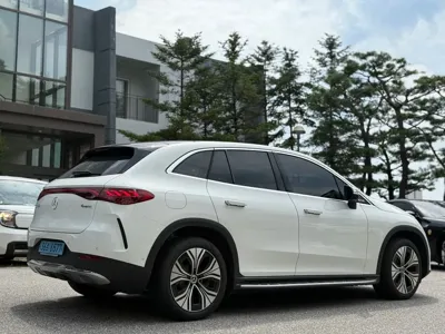 Mercedes-Benz EQE 2024, 6500 км, за 76000000 KRW