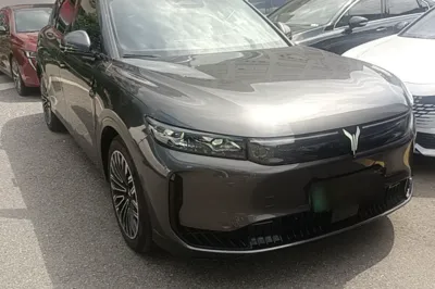 Voyah Free 2025, 21200 км, за 167114.48 CNY