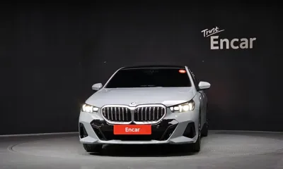 BMW 5-Series 2024, 17029 км, за 59990000 KRW
