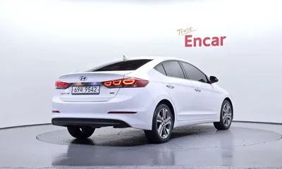 Hyundai Avante 2016, 153718 км, за 8490000 KRW