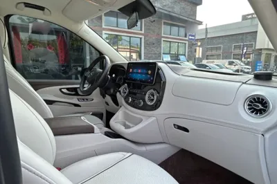 Mercedes-Benz Vito 2021, 106300 км, за 212837.62 CNY - фото 10