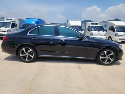 Mercedes-Benz E-Class 2020, 98503 км, за 28500000 KRW - фото 7