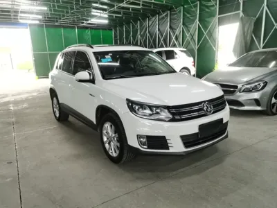 Volkswagen Tiguan 2016, 127200 км, за 52908.59 CNY