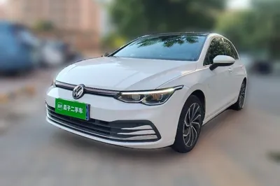 Volkswagen Golf · 2021 год