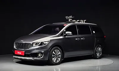 Kia Canival · 2015 год