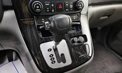 Kia Canival 2011, 100949 км, за 6000000 KRW - фото 9