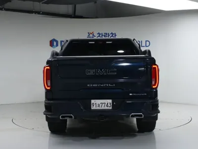 GMC Sierra 2023, 50600 км, за 60990000 KRW