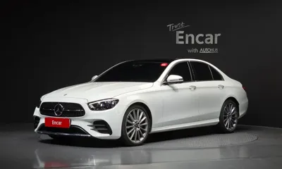 Mercedes-Benz E-Class · 2022 год