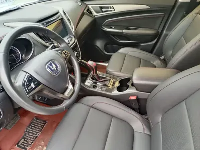 Changan CS75 2017, 61000 км, за 23000 CNY