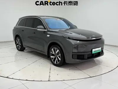 Li Auto Li L8 2023, 57000 км, за 193800 CNY - фото 4