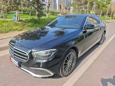 Mercedes-Benz E-Class 2022, 54000 км, за 209800 CNY - фото 1