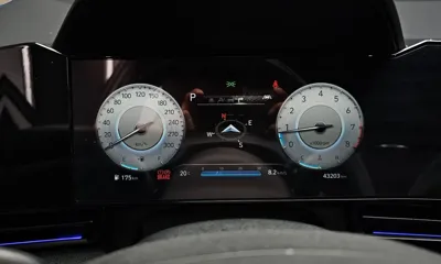Hyundai Avante 2023, 43203 км, за 24900000 KRW - фото 8
