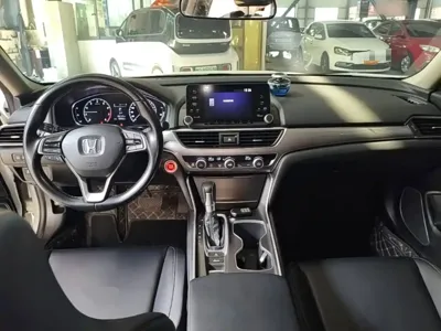 Honda Accord 2021, 62100 км, за 90000 CNY - фото 10