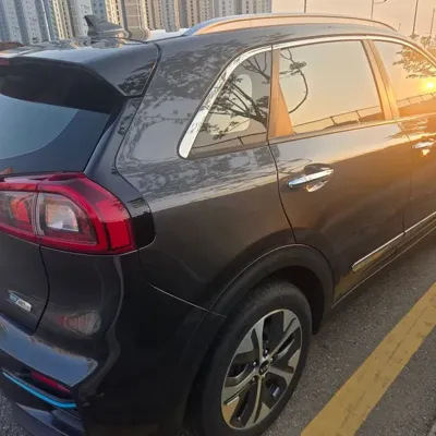 Kia Niro 2019, 137133 км, за 99980000 KRW