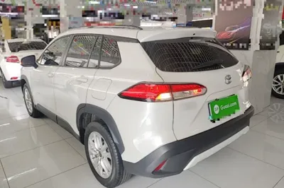 Toyota Corolla Cross 2023, 13200 км, за 92499.97 CNY - фото 4
