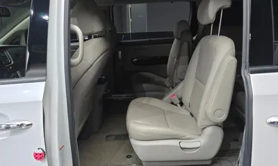 Kia Canival 2019, 71480 км, за 14900000 KRW - фото 11