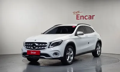 Mercedes-Benz GLA-Class · 2019 год